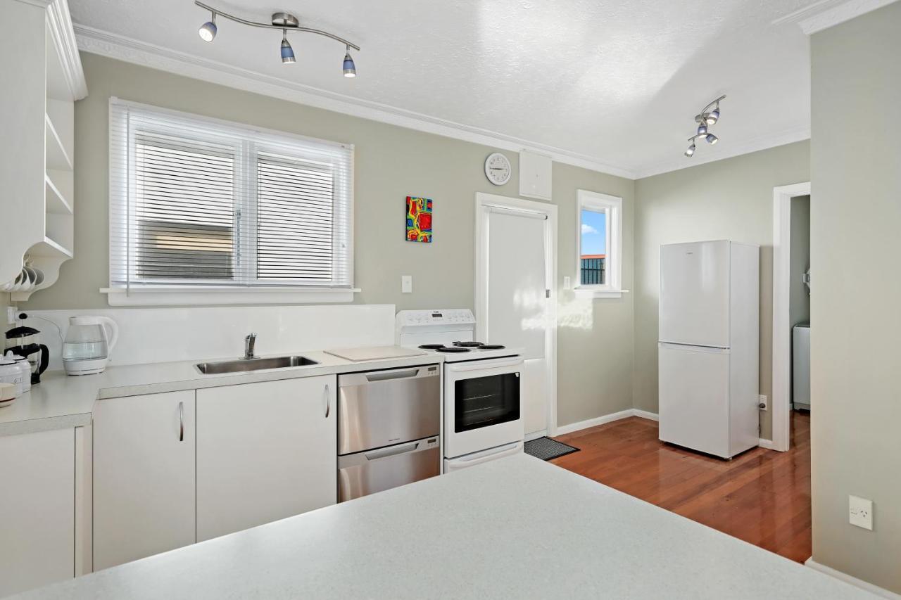Coastal City Retreat - New Brighton Accommodation Christchurch Eksteriør bilde
